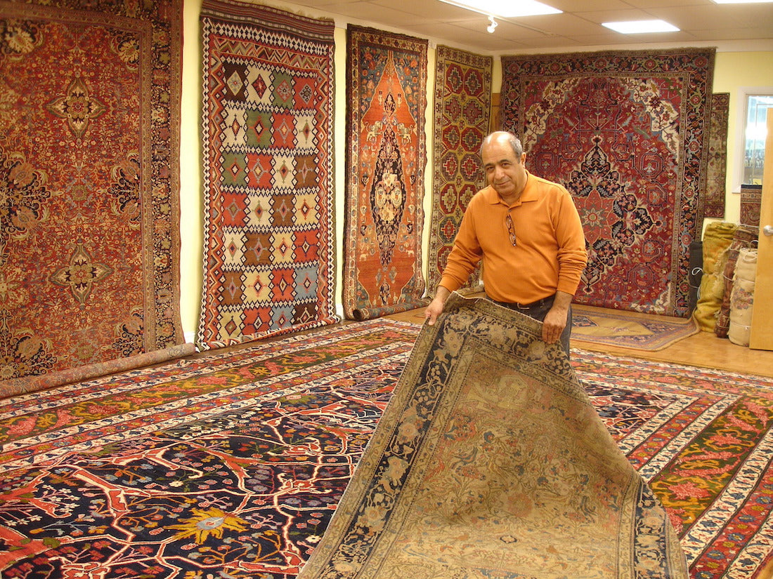 Mohammad Rafatpanah, rug expert